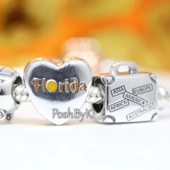 PANDORA Airplane, I love Florida and I Love to Travel Gift Set Charm - Picture 4 of 4